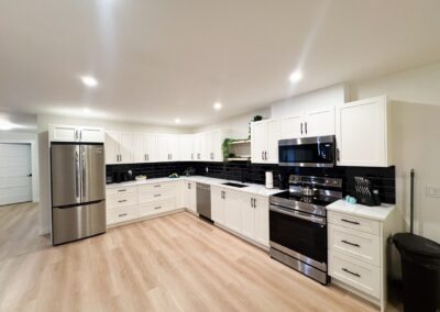 Castle at Swan Lake Chalet kitchen