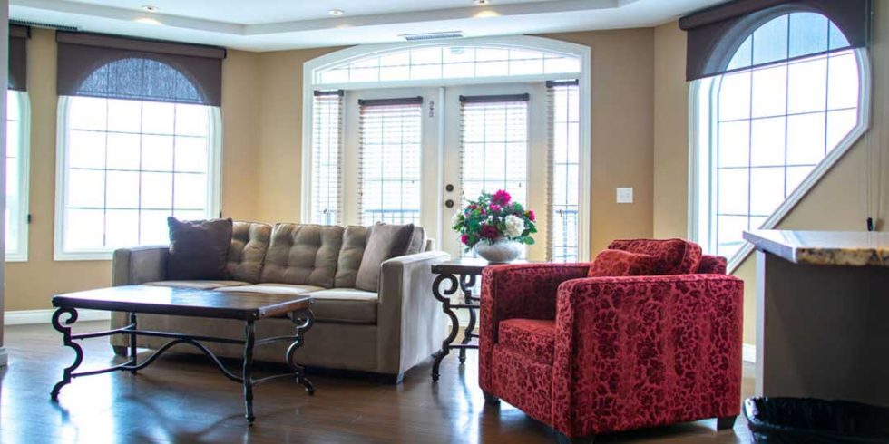 Penthouse Suites | The Castle at Swan Lake Hotel